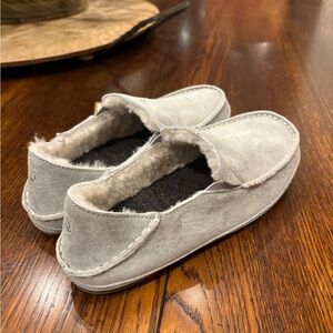 OluKai Women's Gray Slippers-brand new with tags, size 8, no box. Nubuck leather
